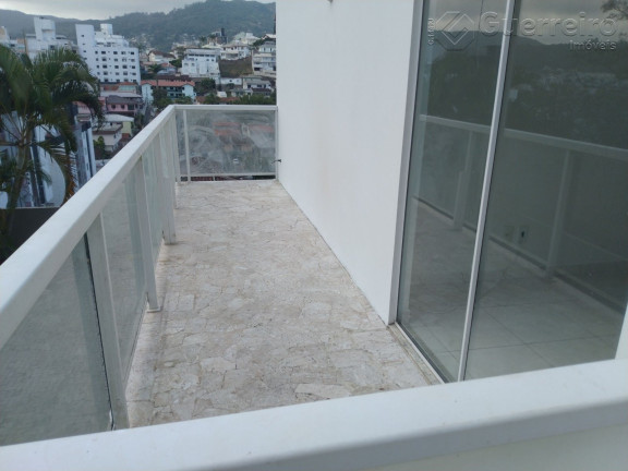 Imagem Edifício Residencial com 11 Quartos à Venda, 1.040 m² em Carvoeira - Florianópolis