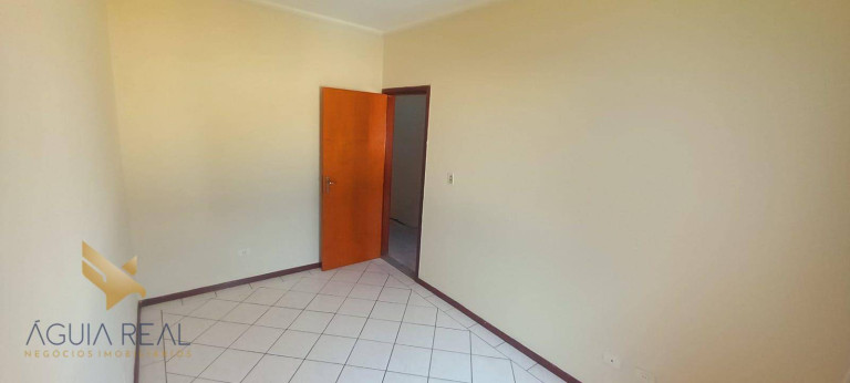 Imagem Sobrado com 3 Quartos à Venda, 215 m² em Jardim Paulista - Campo Grande