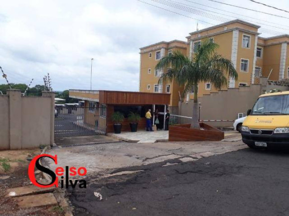 Apartamento com 2 Quartos à Venda, 50 m² em Maringá
