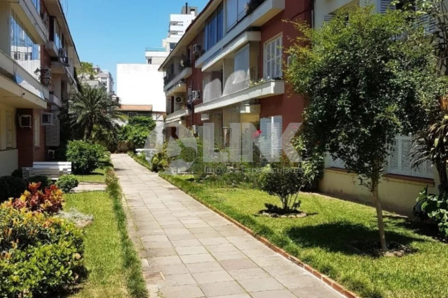 Imagem Apartamento com 2 Quartos à Venda, 85 m² em Menino Deus - Porto Alegre