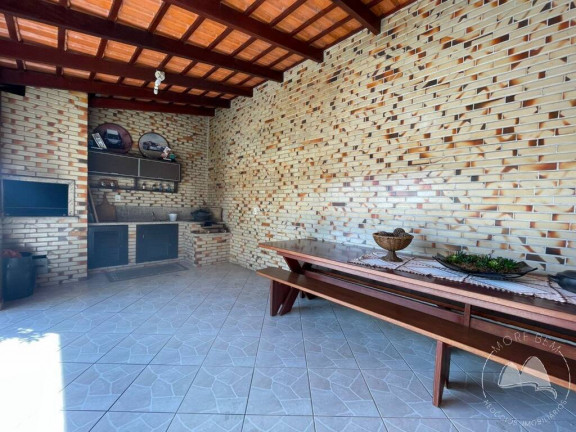 Imagem Casa com 4 Quartos à Venda, 280 m² em Brusque