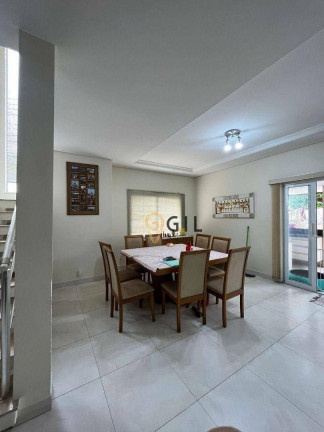 Imagem Sobrado com 3 Quartos à Venda, 240 m² em Villa Branca - Jacareí