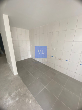 Imagem Imóvel com 3 Quartos à Venda, 77 m² em Capão Raso - Curitiba