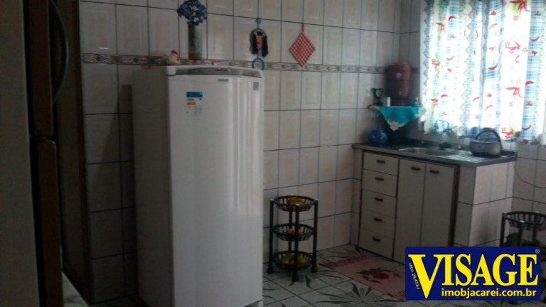 Imagem Casa com 2 Quartos à Venda, 126 m² em Pq. Santo Antonio - Jacareí