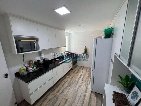 Imagem Casa com 4 Quartos à Venda, 150 m² em Itaipu - Niterói