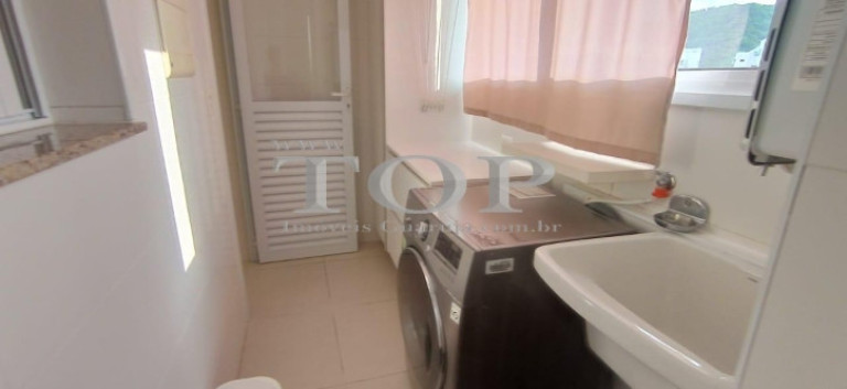 Imagem Apartamento com 3 Quartos à Venda, 140 m² em Pitangueiras - Guarujá Imagem Apartamento com 3 Quartos à Venda, 140 m² em Pitangueiras - Guarujá