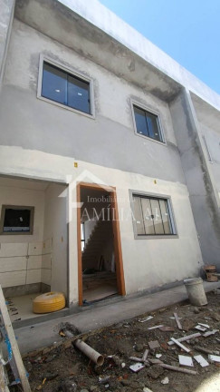 Imagem Casa com 3 Quartos à Venda, 88 m² em Petrópolis - Joinville