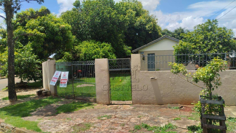 Imagem Casa com 2 Quartos à Venda, 60 m² em Ouro Branco - Londrina Imagem Casa com 2 Quartos à Venda, 60 m² em Ouro Branco - Londrina