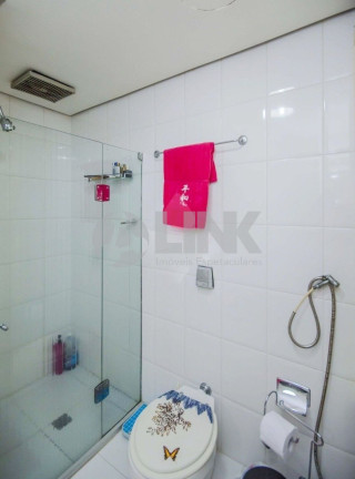 Imagem Imóvel com 3 Quartos à Venda, 207 m² em Menino Deus - Porto Alegre Imagem Imóvel com 3 Quartos à Venda, 207 m² em Menino Deus - Porto Alegre