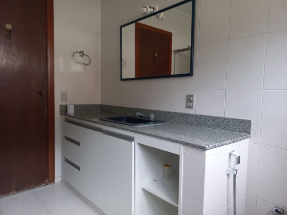 Imagem Casa com 4 Quartos à Venda, 326 m² em Araras - Teresópolis