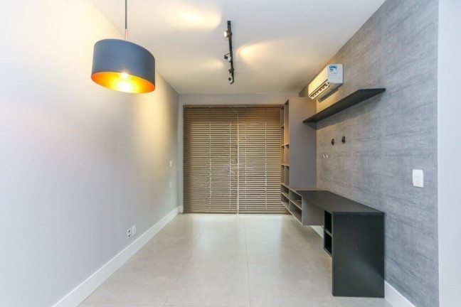 Imagem Apartamento com 1 Quarto à Venda, 54 m² em Petrópolis - Porto Alegre