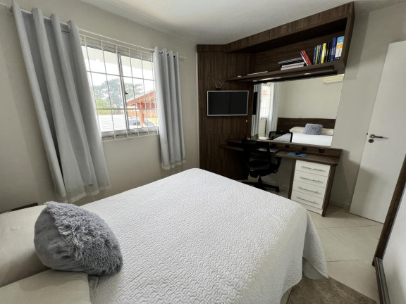 Imagem Casa com 3 Quartos à Venda, 200 m² em São João Do Rio Vermelho - Florianópolis