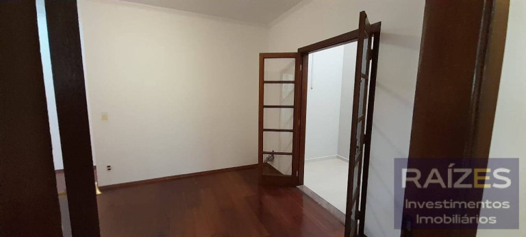 Imagem Casa com 3 Quartos à Venda, 160 m² em Residencial Euroville - Bragança Paulista