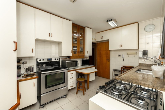 Imagem Apartamento com 3 Quartos à Venda, 151 m² em Vila Nova Conceição - São Paulo Imagem Apartamento com 3 Quartos à Venda, 151 m² em Vila Nova Conceição - São Paulo