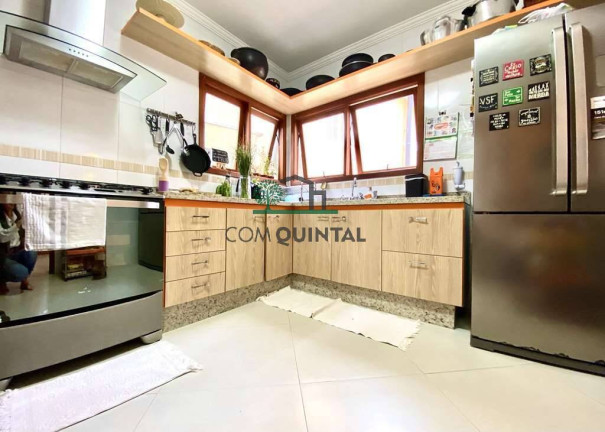 Imagem Casa com 4 Quartos à Venda, 337 m² em Moinho Velho - Cotia Imagem Casa com 4 Quartos à Venda, 337 m² em Moinho Velho - Cotia