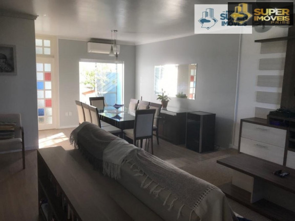 Imagem Casa com 3 Quartos à Venda, 400 m² em Areal - Pelotas