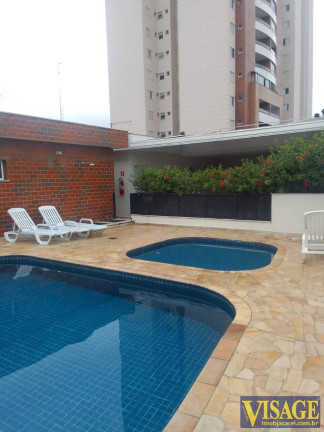 Apartamento com 3 Quartos à Venda,  em Centro - Jacareí