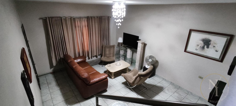Imagem Casa com 2 Quartos para Alugar, 147 m² em Vila Galvão - Guarulhos Imagem Casa com 2 Quartos para Alugar, 147 m² em Vila Galvão - Guarulhos