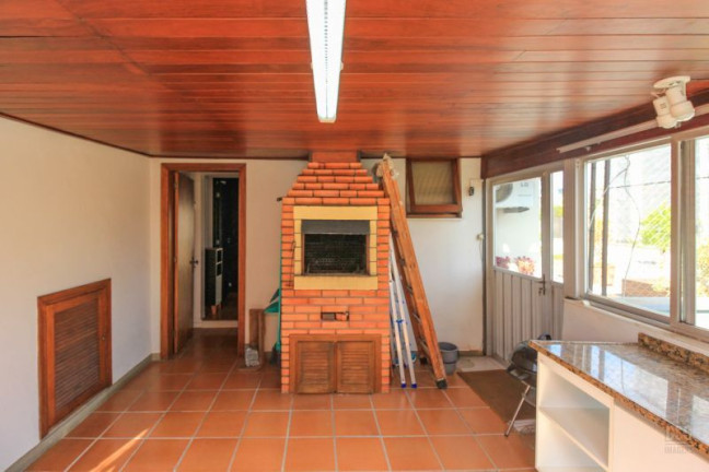 Imagem Imóvel com 3 Quartos à Venda, 200 m² em Auxiliadora - Porto Alegre Imagem Imóvel com 3 Quartos à Venda, 200 m² em Auxiliadora - Porto Alegre