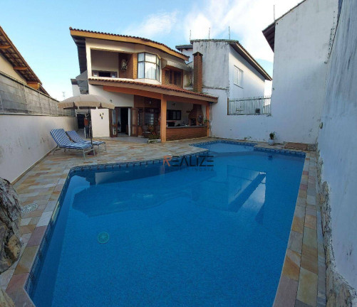 Imagem Casa com 3 Quartos à Venda, 219 m² em Cibratel - Itanhaém