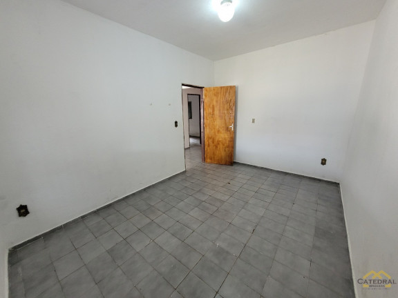 Imagem Casa com 2 Quartos à Venda, 184 m² em Engordadouro - Jundiaí Imagem Casa com 2 Quartos à Venda, 184 m² em Engordadouro - Jundiaí