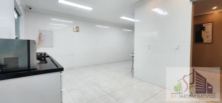 Imagem Casa com 4 Quartos à Venda, 283 m² em Adrianópolis - Manaus Imagem Casa com 4 Quartos à Venda, 283 m² em Adrianópolis - Manaus