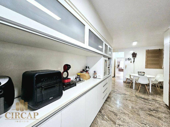 Imagem Apartamento com 3 Quartos à Venda, 187 m² em Itaim - São Paulo