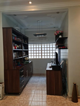 Imagem Casa com 5 Quartos à Venda, 1.650 m² em Setor Habitacional Arniqueira (águas Claras) - Brasília Imagem Casa com 5 Quartos à Venda, 1.650 m² em Setor Habitacional Arniqueira (águas Claras) - Brasília