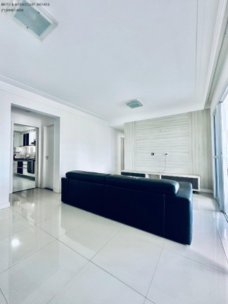 Imagem Imóvel com 4 Quartos à Venda, 109 m² em Imbuí - Salvador Imagem Imóvel com 4 Quartos à Venda, 109 m² em Imbuí - Salvador