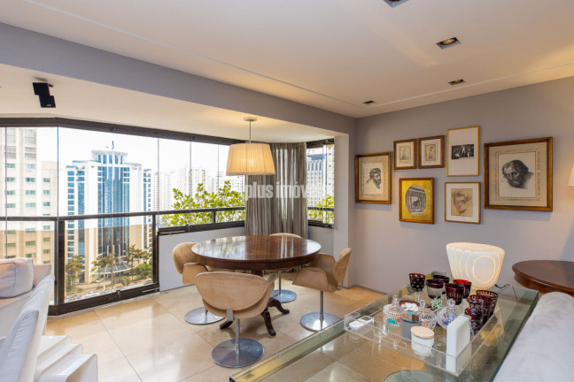 Imagem Apartamento com 3 Quartos à Venda, 232 m² em Moema - São Paulo Imagem Apartamento com 3 Quartos à Venda, 232 m² em Moema - São Paulo