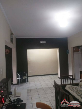 Imagem Casa com 3 Quartos à Venda, 247 m² em Centro - Jacareí Imagem Casa com 3 Quartos à Venda, 247 m² em Centro - Jacareí