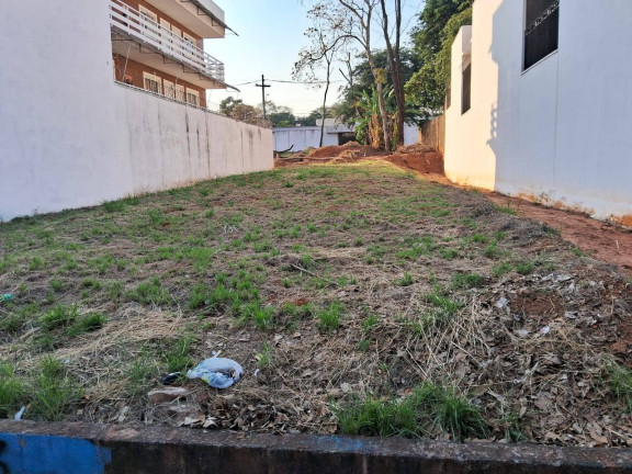 Imagem Terreno à Venda, 330 m² em Jardim Colonial - Bauru Imagem Terreno à Venda, 330 m² em Jardim Colonial - Bauru