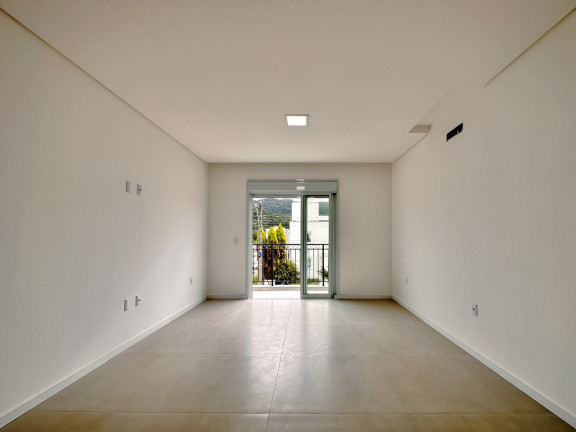 Imagem Casa com 3 Quartos à Venda, 360 m² em Pedra Branca - Palhoça