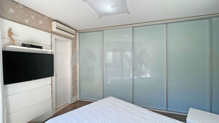 Imagem Apartamento com 3 Quartos à Venda, 151 m² em Boa Vista - Porto Alegre Imagem Apartamento com 3 Quartos à Venda, 151 m² em Boa Vista - Porto Alegre