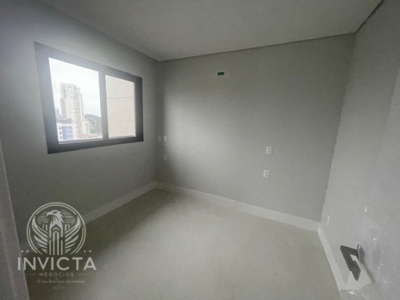 Imagem Apartamento com 4 Quartos à Venda, 132 m² em Centro - Balneário Camboriú Imagem Apartamento com 4 Quartos à Venda, 132 m² em Centro - Balneário Camboriú