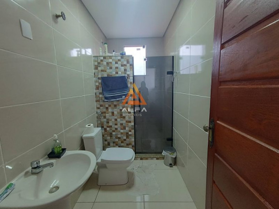 Imagem Casa com 3 Quartos à Venda, 140 m²