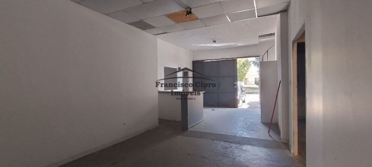 Imagem Sala Comercial à Venda, 500 m² em Beira Rio Ii - Guaratinguetá Imagem Sala Comercial à Venda, 500 m² em Beira Rio Ii - Guaratinguetá