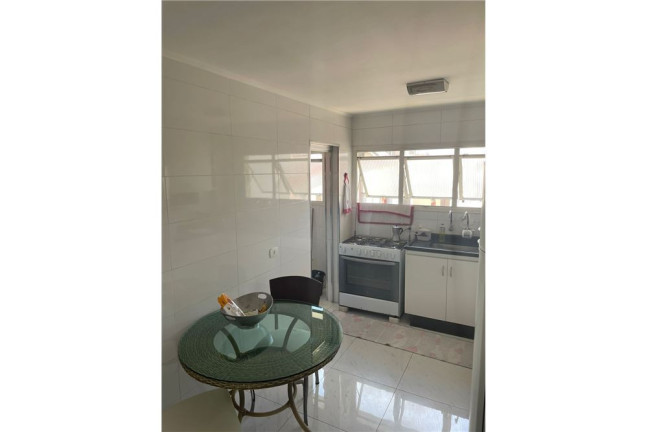 Imagem Imóvel com 2 Quartos à Venda, em Moema - São Paulo Imagem Imóvel com 2 Quartos à Venda, em Moema - São Paulo