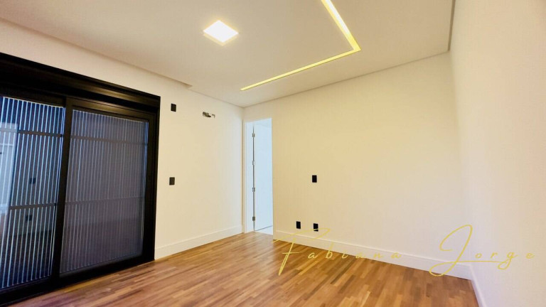 Imagem Casa de Condomínio com 4 Quartos à Venda, 358 m² em Alphaville D. Pedro 3 - Campinas Imagem Casa de Condomínio com 4 Quartos à Venda, 358 m² em Alphaville D. Pedro 3 - Campinas