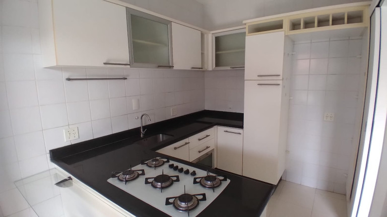 Imagem Casa com 3 Quartos à Venda, 98 m² em Granja Viana - Cotia Imagem Casa com 3 Quartos à Venda, 98 m² em Granja Viana - Cotia