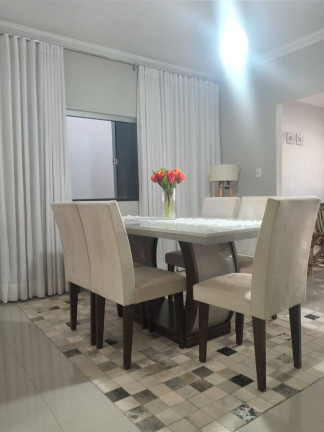 Imagem Casa com 3 Quartos à Venda, 160 m² em Calixtolândia - Anápolis