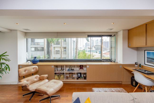 Imagem Apartamento com 3 Quartos à Venda, 137 m² em Moema - São Paulo Imagem Apartamento com 3 Quartos à Venda, 137 m² em Moema - São Paulo