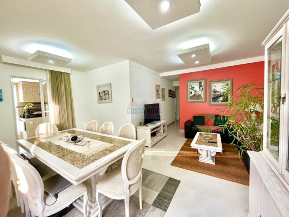 Apartamento com 3 Quartos à Venda, 135 m²