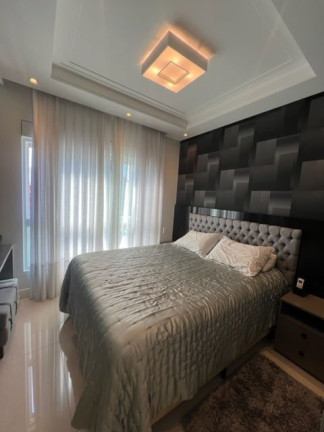 Imagem Apartamento com 4 Quartos à Venda, 161 m² em Centro - Balneário Camboriú Imagem Apartamento com 4 Quartos à Venda, 161 m² em Centro - Balneário Camboriú