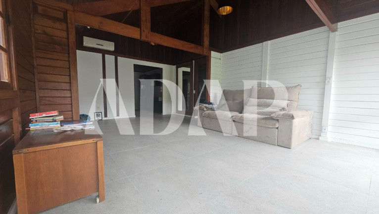 Imagem Casa com 2 Quartos à Venda, 150 m² em Vargem Pequena - Rio De Janeiro Imagem Casa com 2 Quartos à Venda, 150 m² em Vargem Pequena - Rio De Janeiro