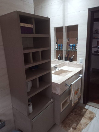 Imagem Casa com 3 Quartos à Venda, 267 m² em Parque Veneza - Arapongas