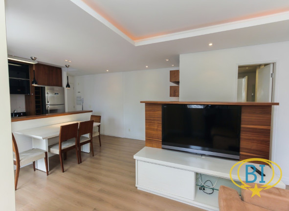 Imagem Apartamento com 2 Quartos à Venda, 71 m² em Vila Nova Conceição - São Paulo
