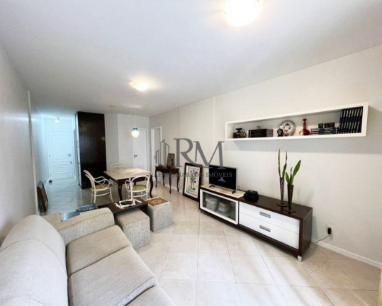 Apartamento com 3 Quartos à Venda, 109 m² em Centro - Florianópolis