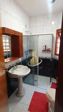 Imagem Casa com 3 Quartos à Venda, 180 m² em Jardim Maria Cândida - Caçapava