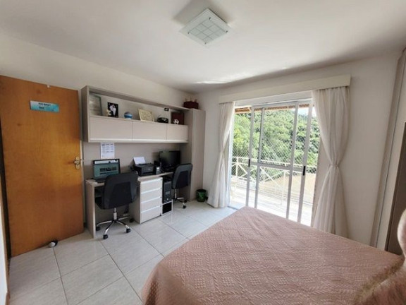 Imagem Casa com 3 Quartos à Venda, 95 m² em Cascata Dos Amores - Teresópolis Imagem Casa com 3 Quartos à Venda, 95 m² em Cascata Dos Amores - Teresópolis